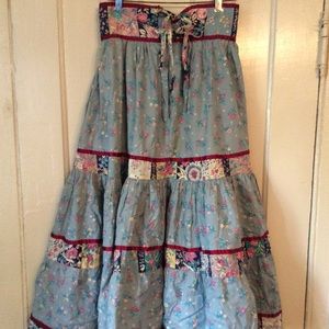 Neat Gunne Sax Skirt!